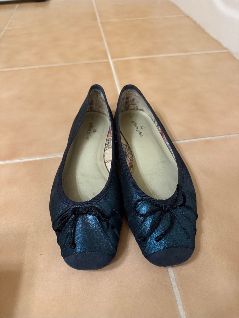Women's navy Bow Ballet Flats by Giillian Julius